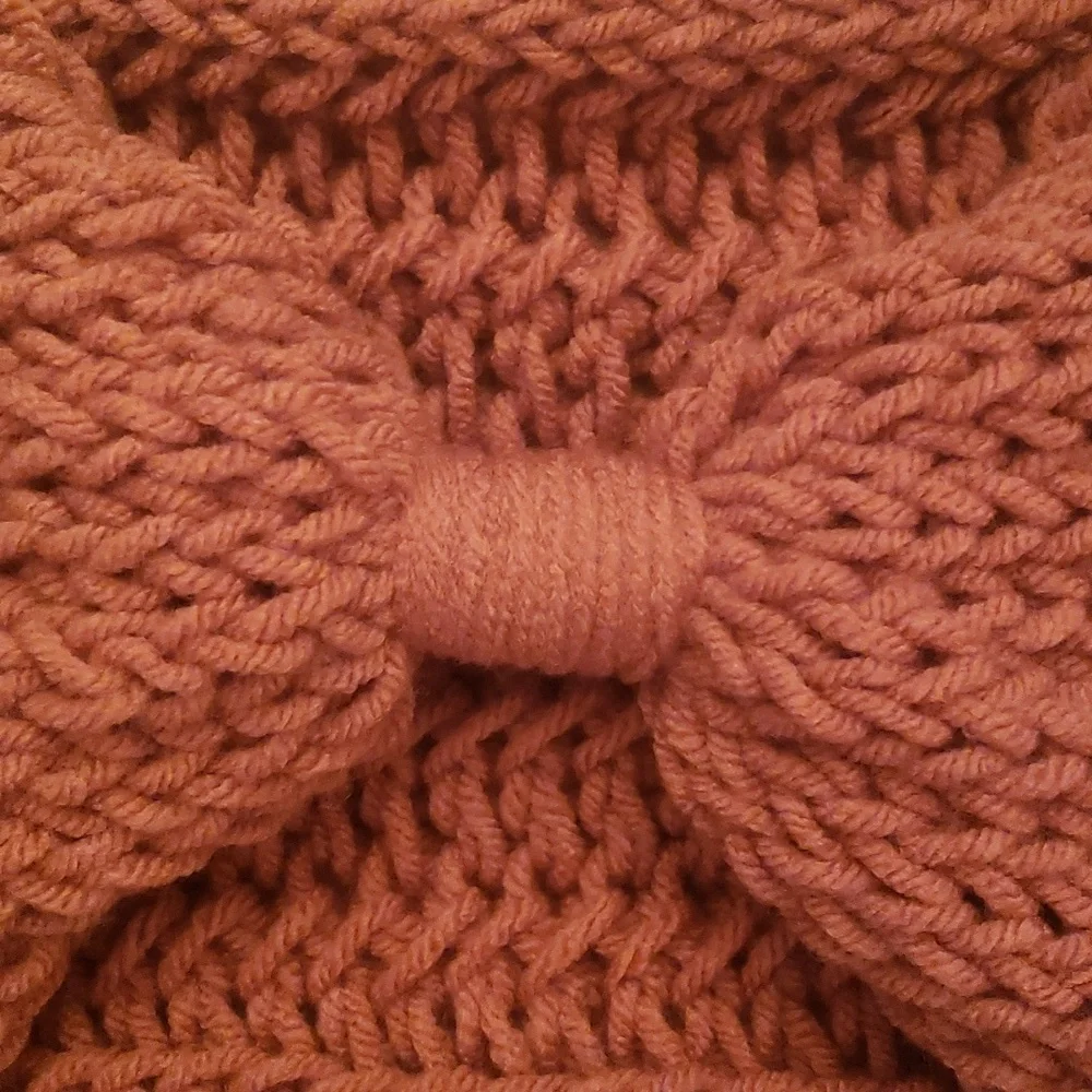 Handmade Knit Turban Headband - Picture 5 of 6